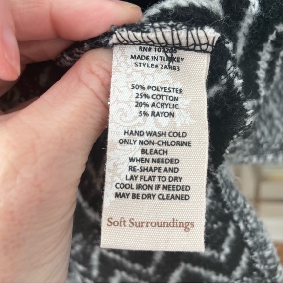 Soft Surroundings Alma Oversized Tunic Sweater Cowl Neck Grey Black Size Medium - Picture 8 of 11